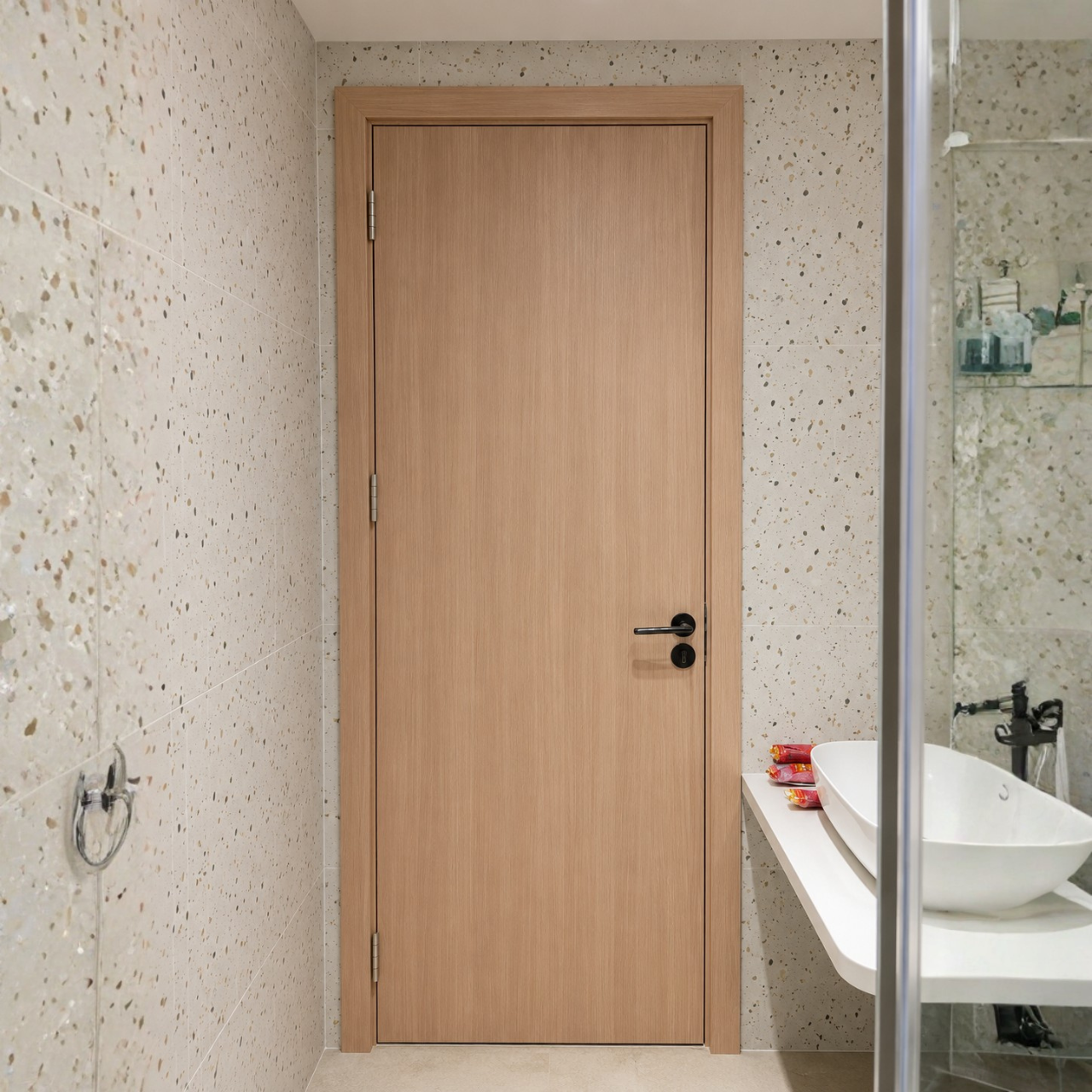 Cửa nhựa Composite 2 3 2